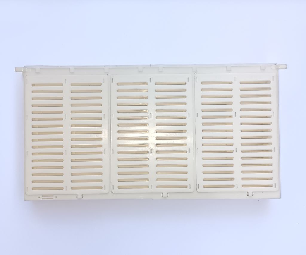 1 DEEP FRAME ISOLATION CAGE – QUEEN EXCLUDER