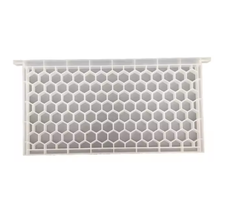 SPACE FEEDER FOR SOLID FEEDING (POLLEN PARTY AND SUGAR PARTY)