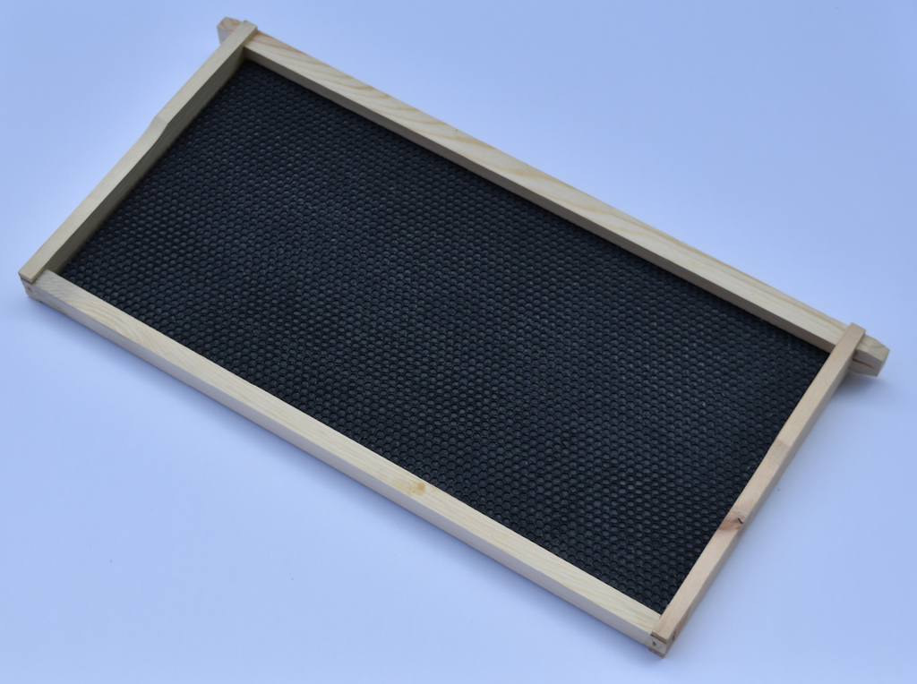 DEEP WOOD FRAME WITH BLACK PLASTIC FOUNDATION WAXED – AS – 10PK